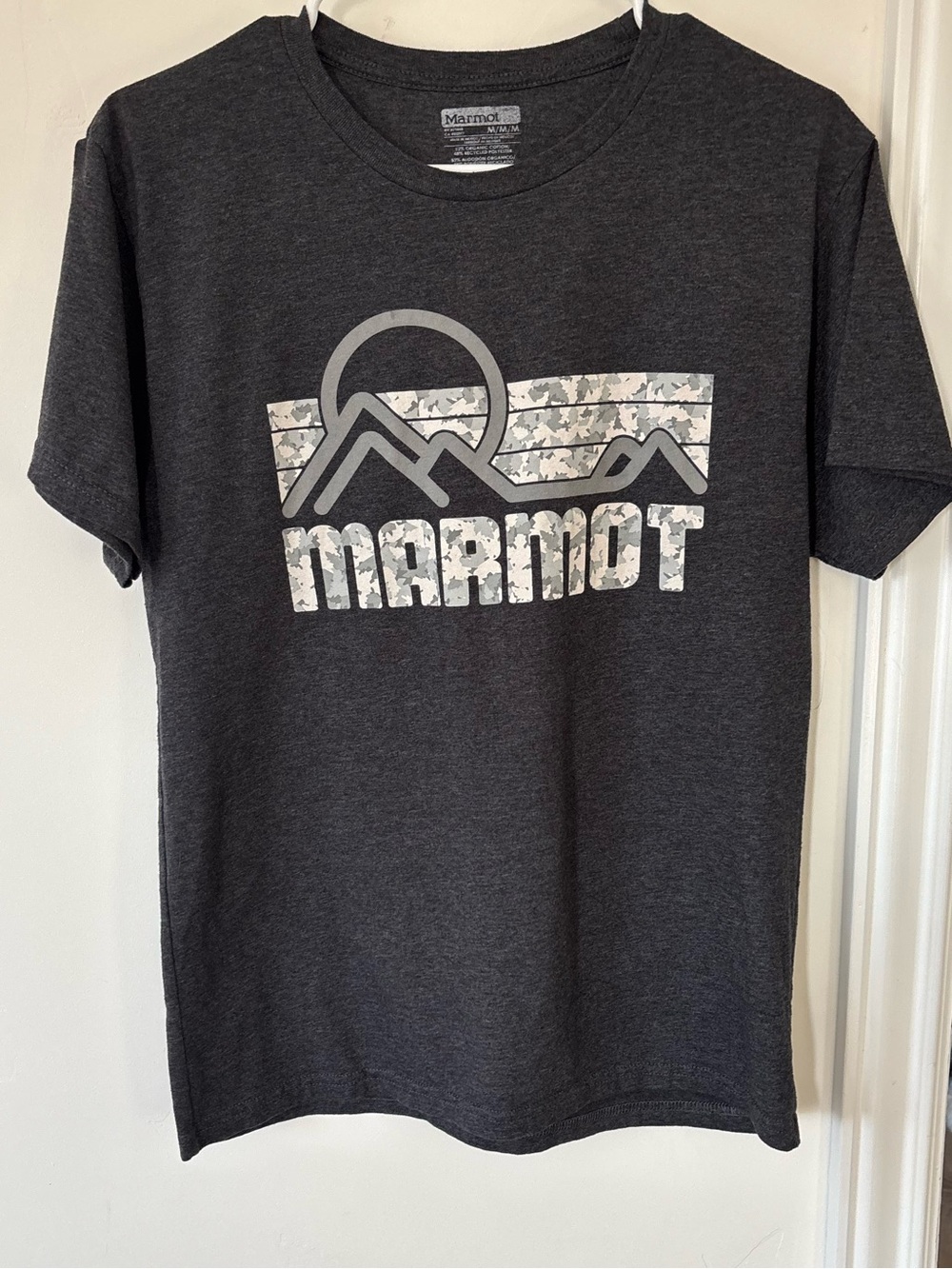 NWOT. Men’s Marmot Graphic Tee